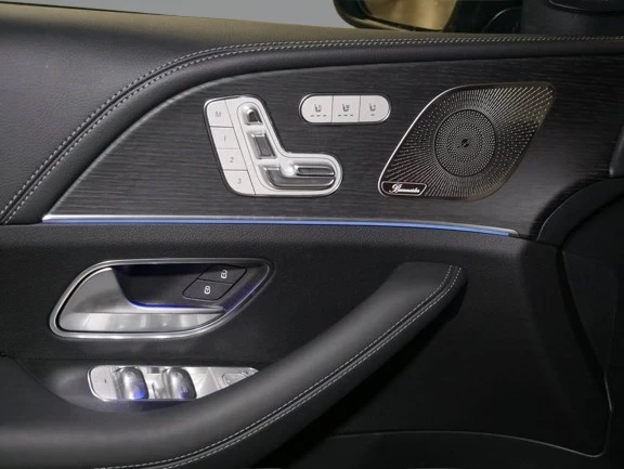 Mercedes-Benz GLE 53 4MATIC + AMG = Premium Plus = Гаранция, снимка 3 - Автомобили и джипове - 53154432