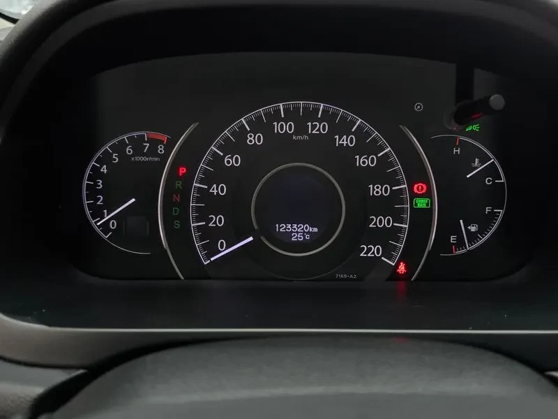 Honda Cr-v 2.4 4WD EX-L, снимка 8 - Автомобили и джипове - 55715660