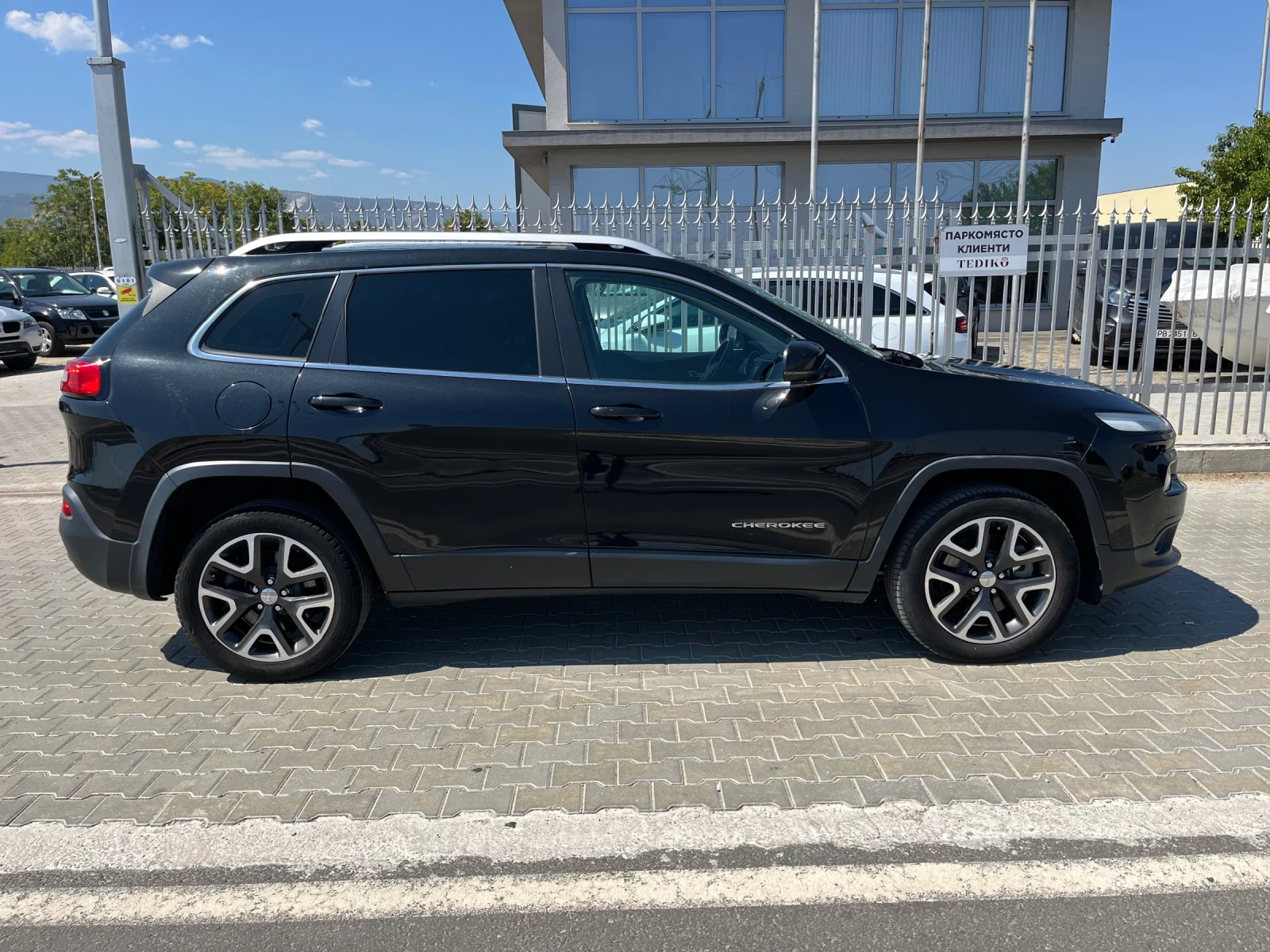 Jeep Cherokee 2.0 Diesel 170 k.c - изображение 4