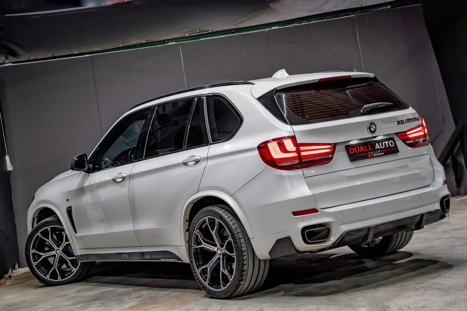 BMW X5 M50D /M-PERFORMANCE /SOFTCLOSE /B&O /HUD /FULL - изображение 6