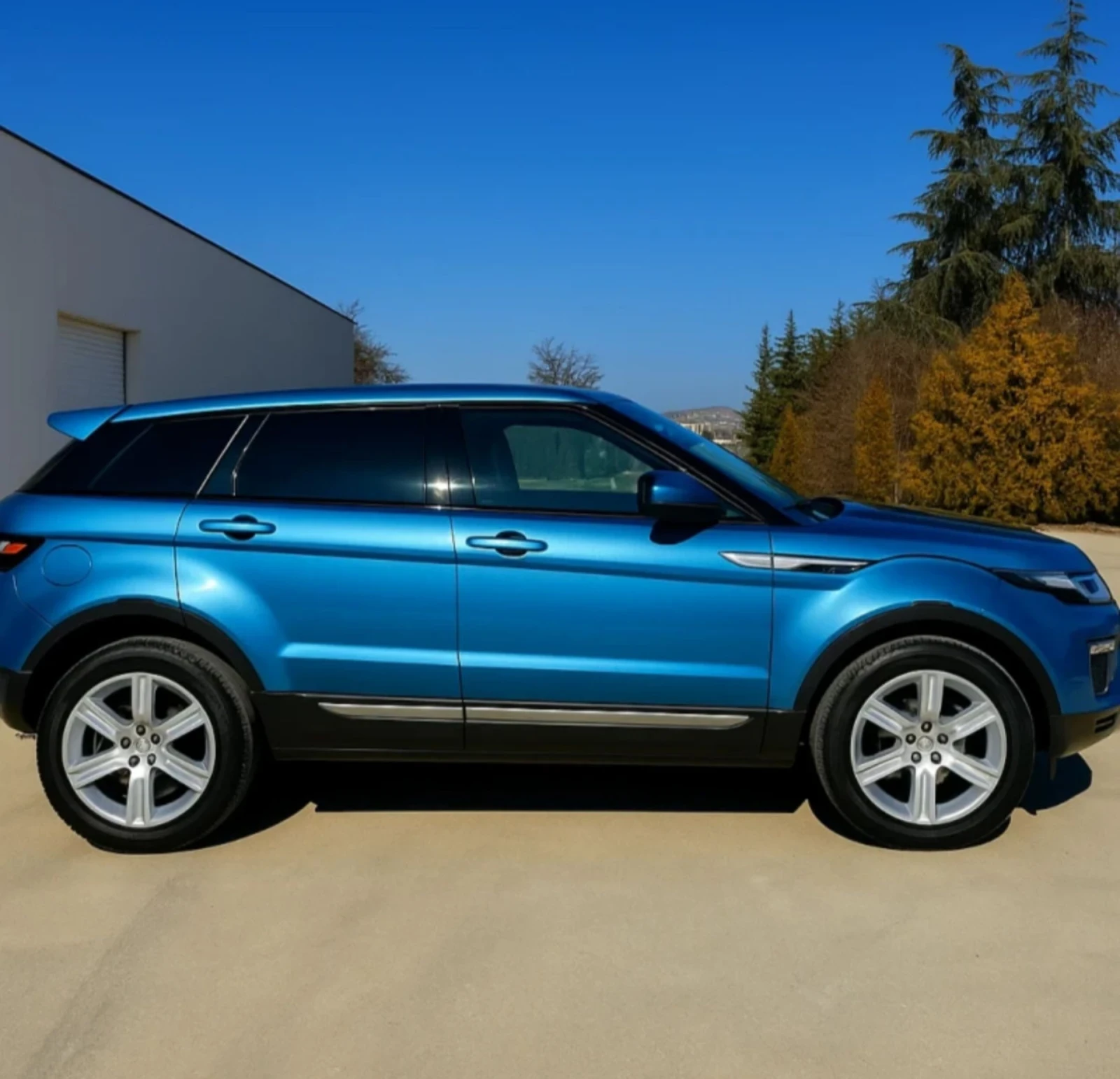 Land Rover Range Rover Evoque  - изображение 4