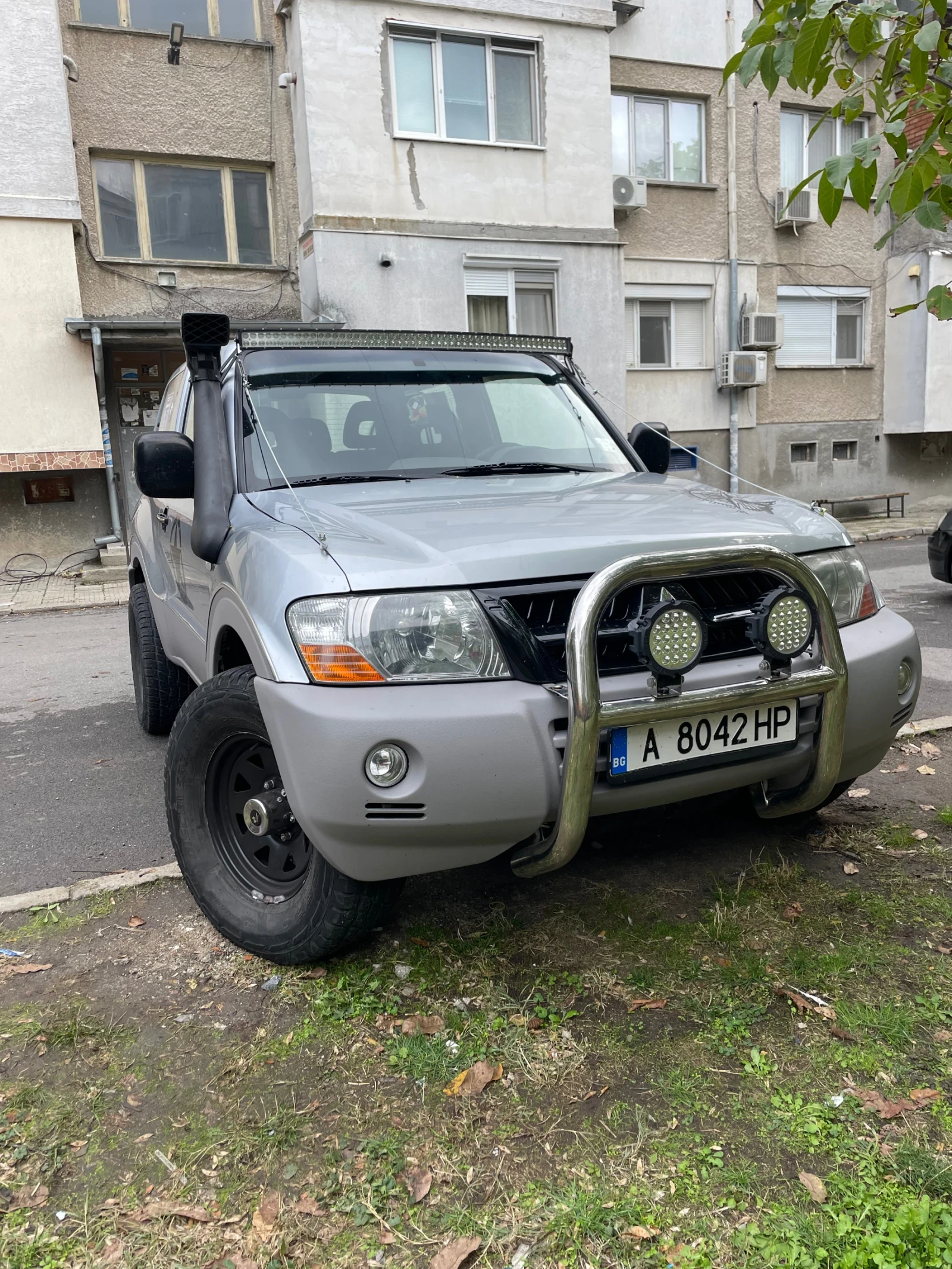 Mitsubishi Pajero  - изображение 2