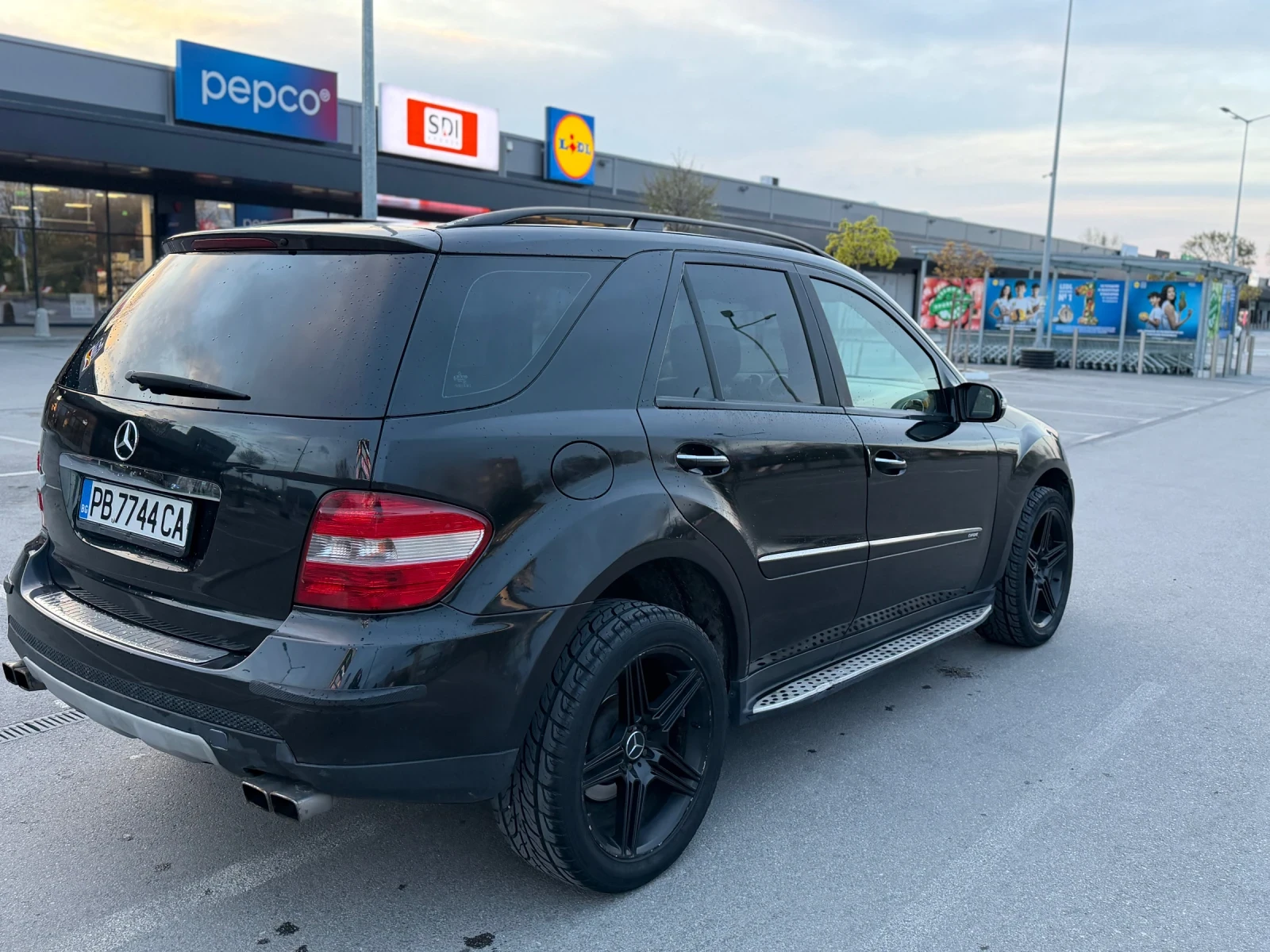 Mercedes-Benz ML 280, снимка 3 - Автомобили и джипове - 54215915