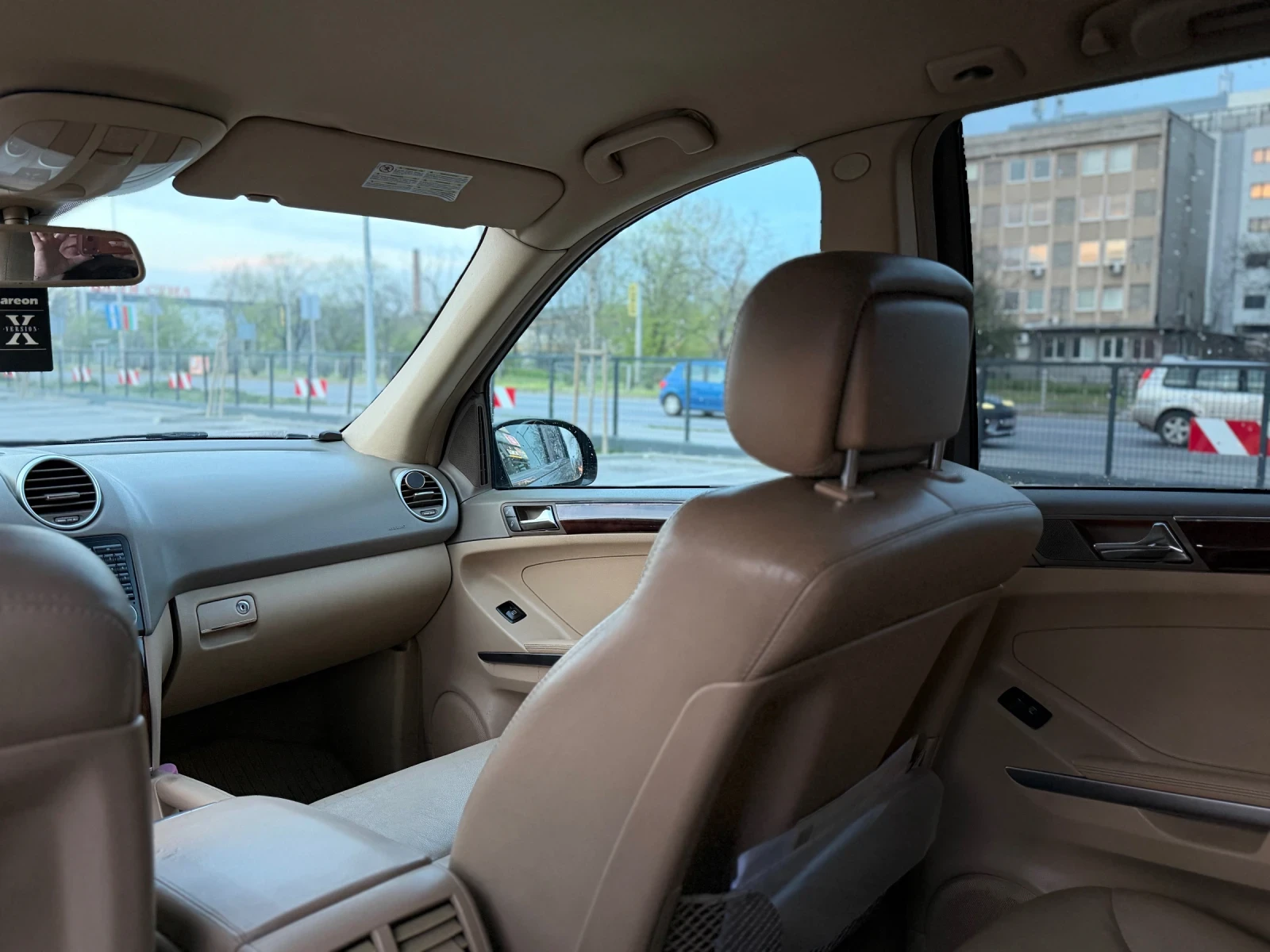 Mercedes-Benz ML 280, снимка 10 - Автомобили и джипове - 54215915