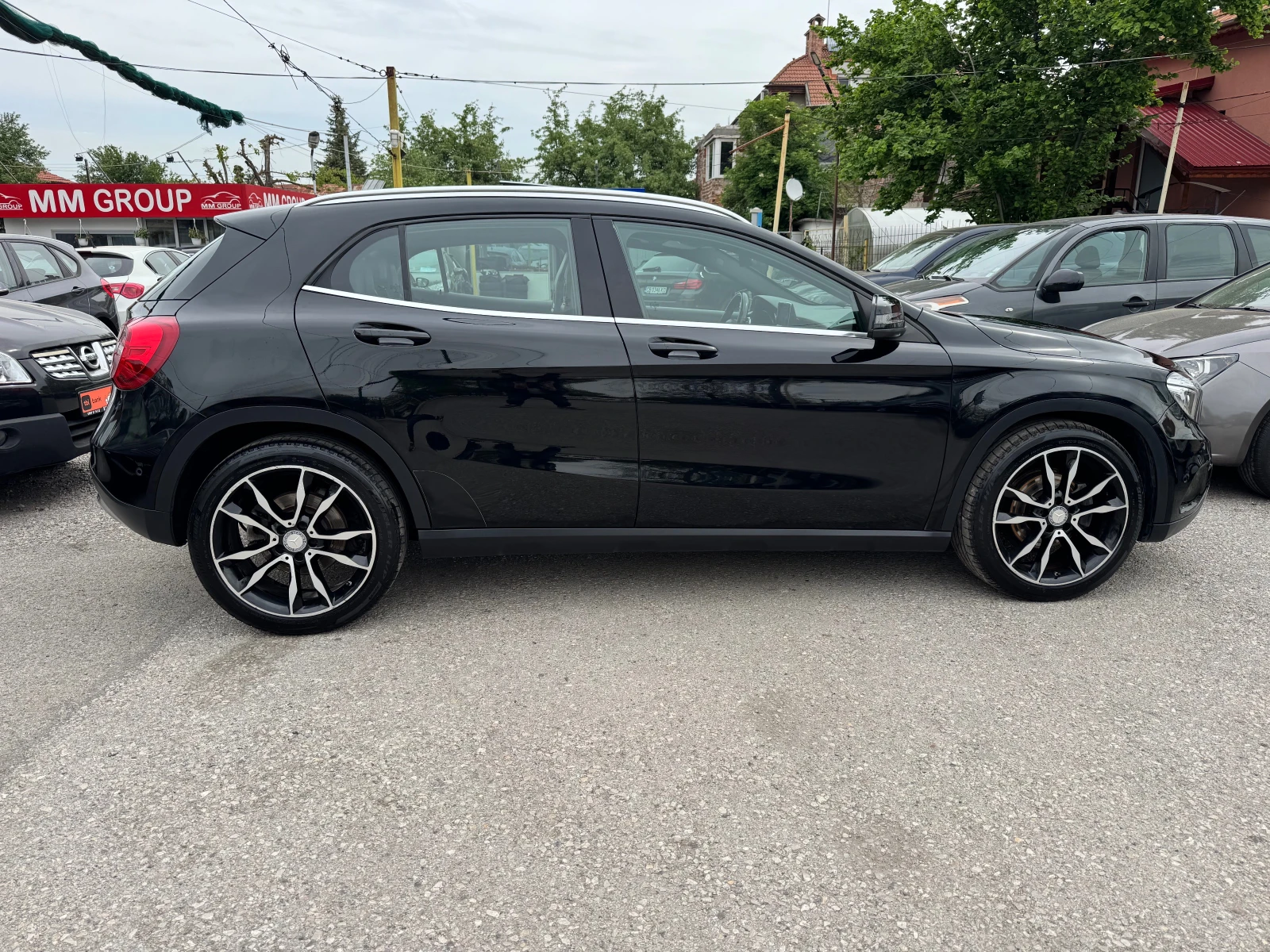 Mercedes-Benz GLA 220 CDI-PREMIUM-4x4-ЛИЗИНГ, снимка 6 - Автомобили и джипове - 54358005