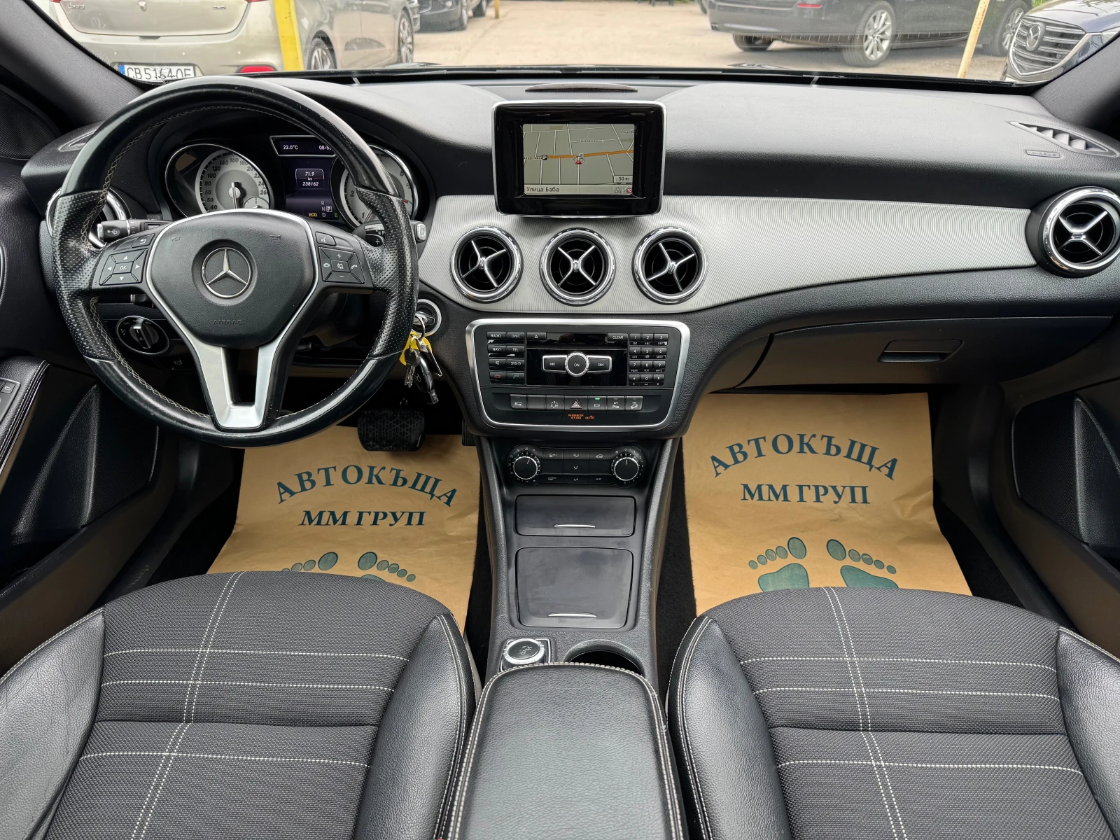 Mercedes-Benz GLA 220 CDI-PREMIUM-4x4-ЛИЗИНГ, снимка 9 - Автомобили и джипове - 54358005