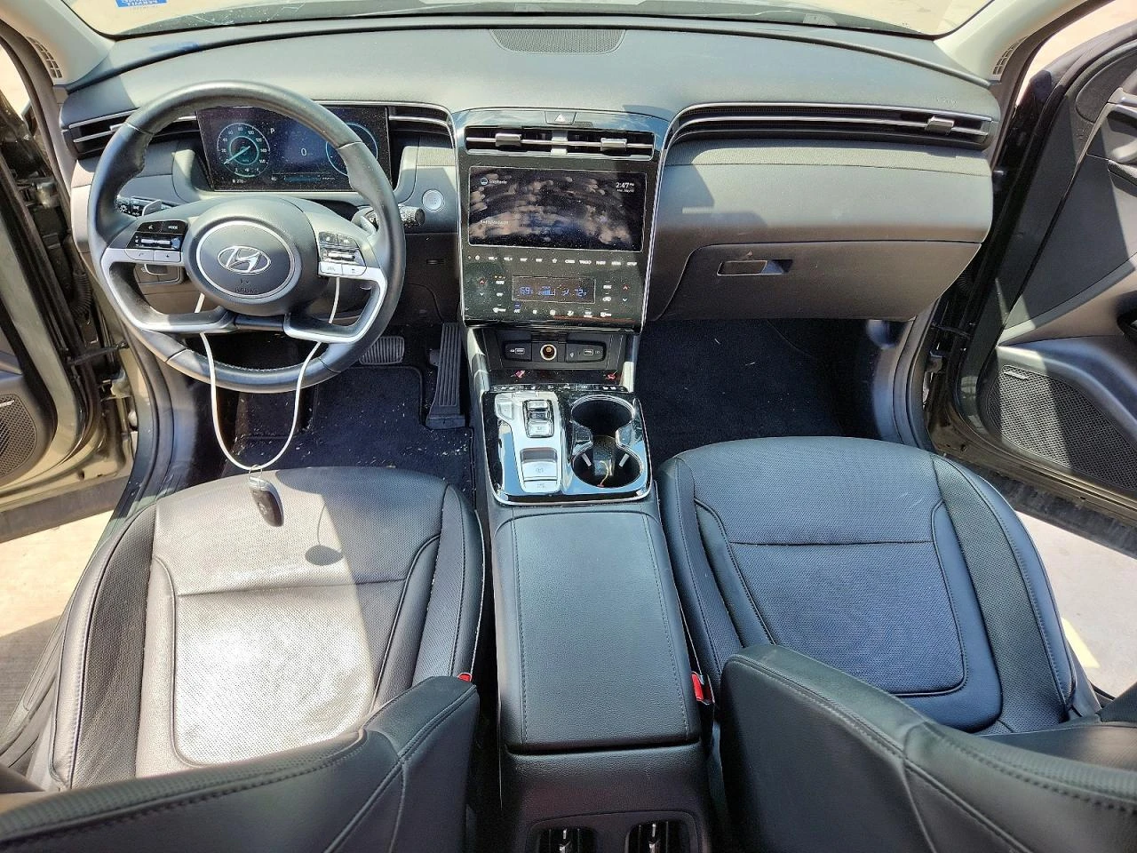 Hyundai Tucson 2.5l Limited, снимка 8 - Автомобили и джипове - 54732525