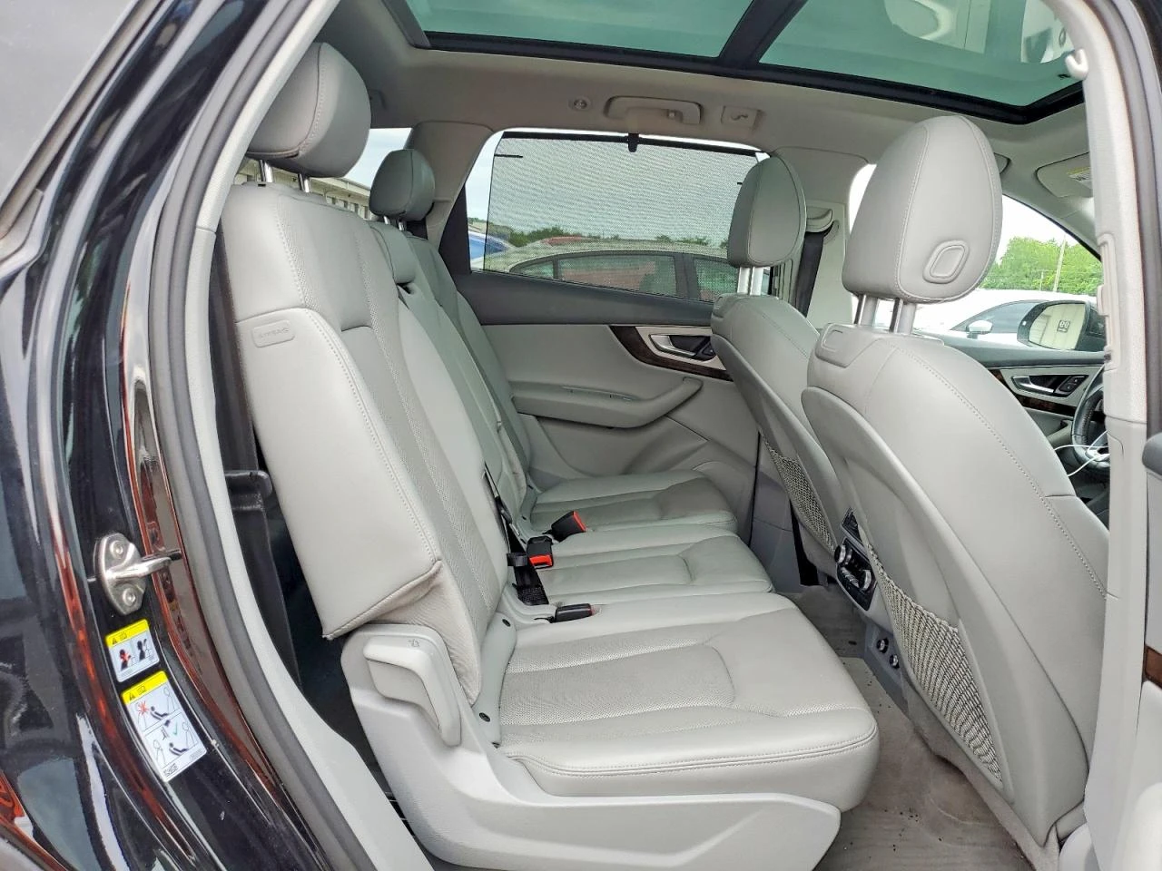 Audi Q7 2.0l Premium Plus, снимка 11 - Автомобили и джипове - 54743798