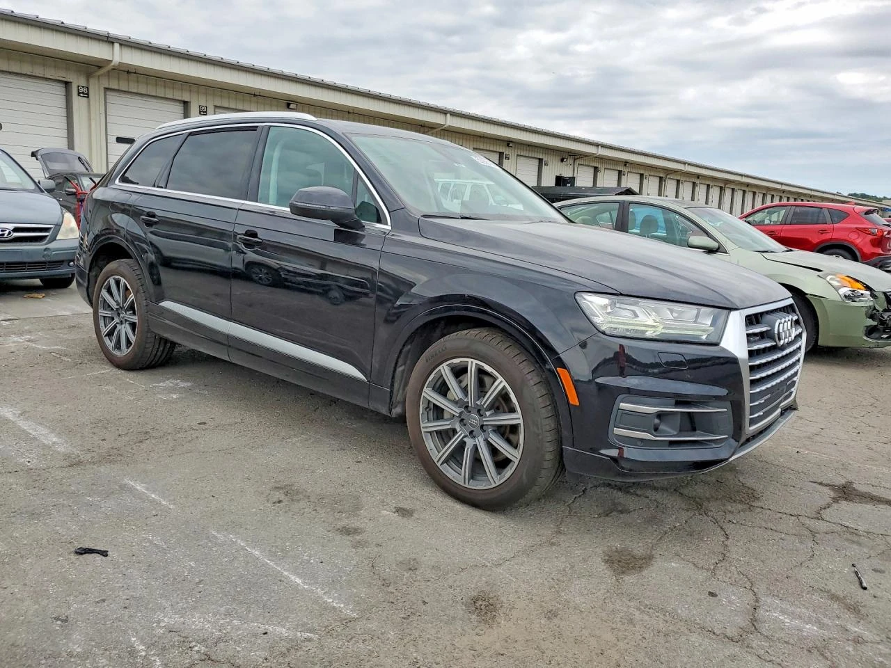 Audi Q7 2.0l Premium Plus, снимка 4 - Автомобили и джипове - 54743798
