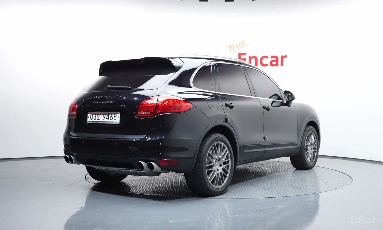 Porsche Cayenne 4.8 TURBO* BURMESTER* DISTRONIC* ПОДГРЕВ* ОБДУХВАН, снимка 3 - Автомобили и джипове - 54827819