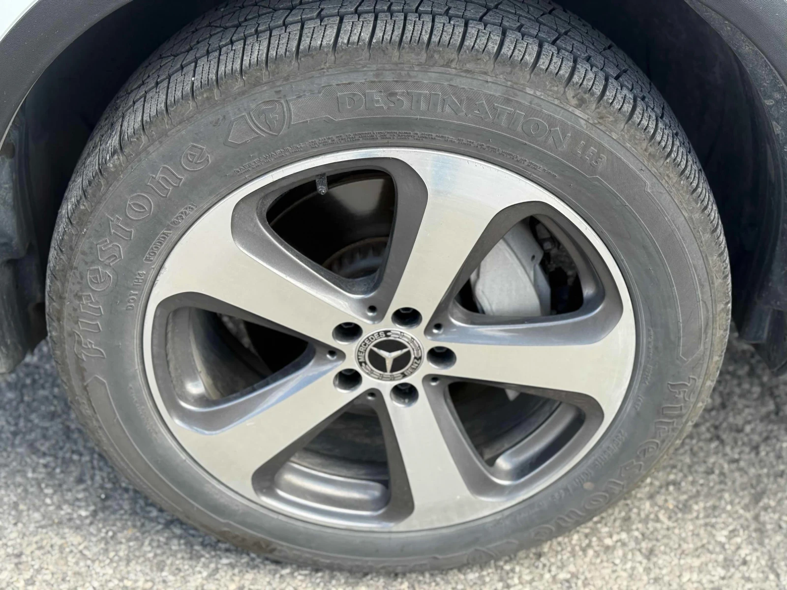 Mercedes-Benz GLC 300 ПОДГРЕВ* KEYLESS* CARFAX , снимка 12 - Автомобили и джипове - 55220738