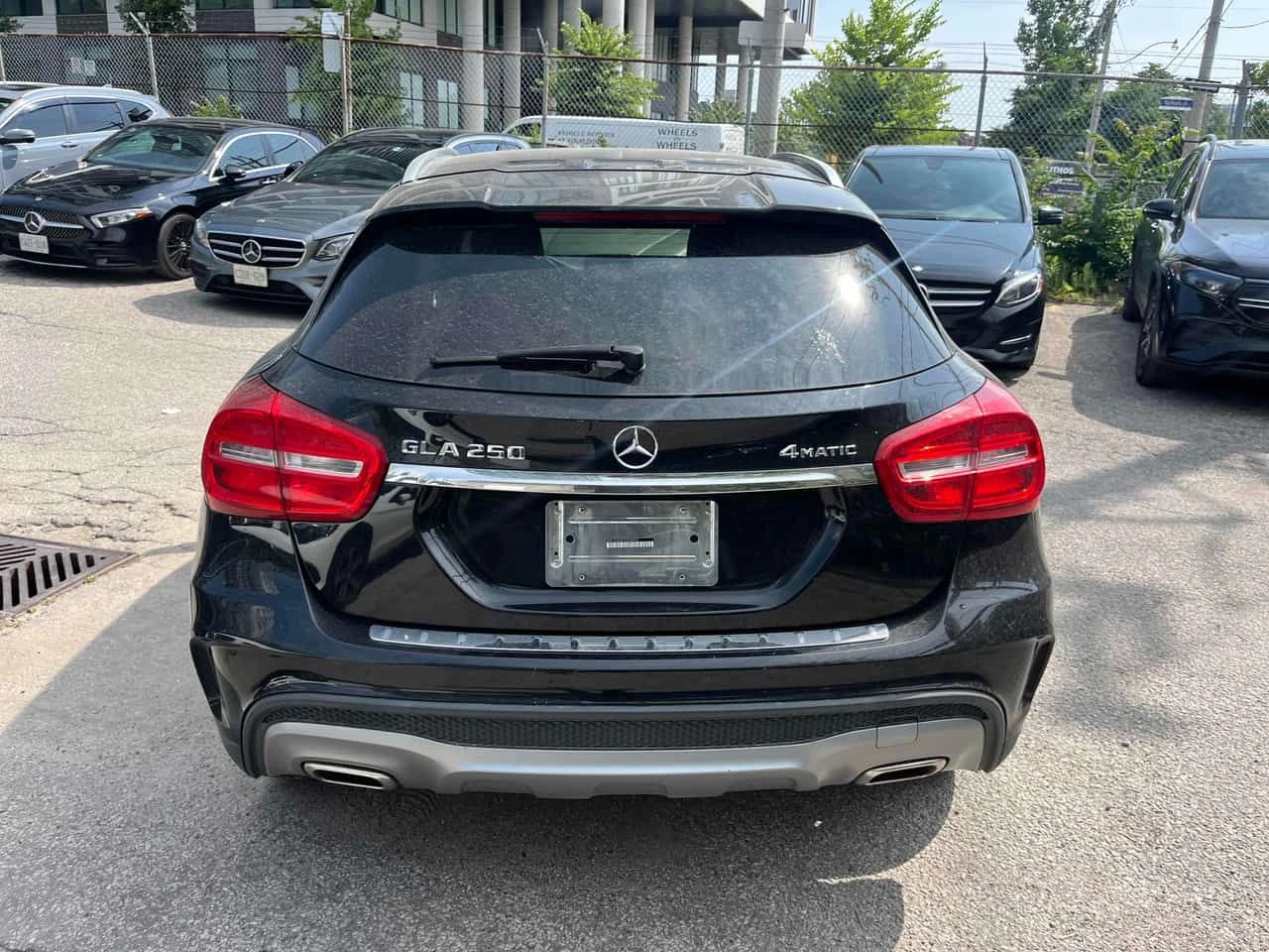 Mercedes-Benz GLA 250 4MATIC * ГЛАВНО ПРЕДСТАВИТЕЛСТВО НА MERCEDES* , снимка 6 - Автомобили и джипове - 55423775