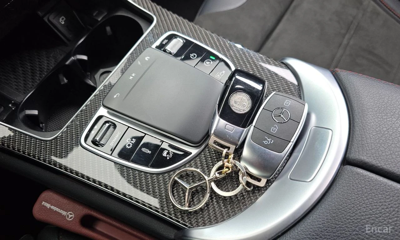 Mercedes-Benz GLC 43 AMG BURMESTER* ДИСТРОНИК* 360КАМЕРА* ХЕДЪП* , снимка 11 - Автомобили и джипове - 55468225