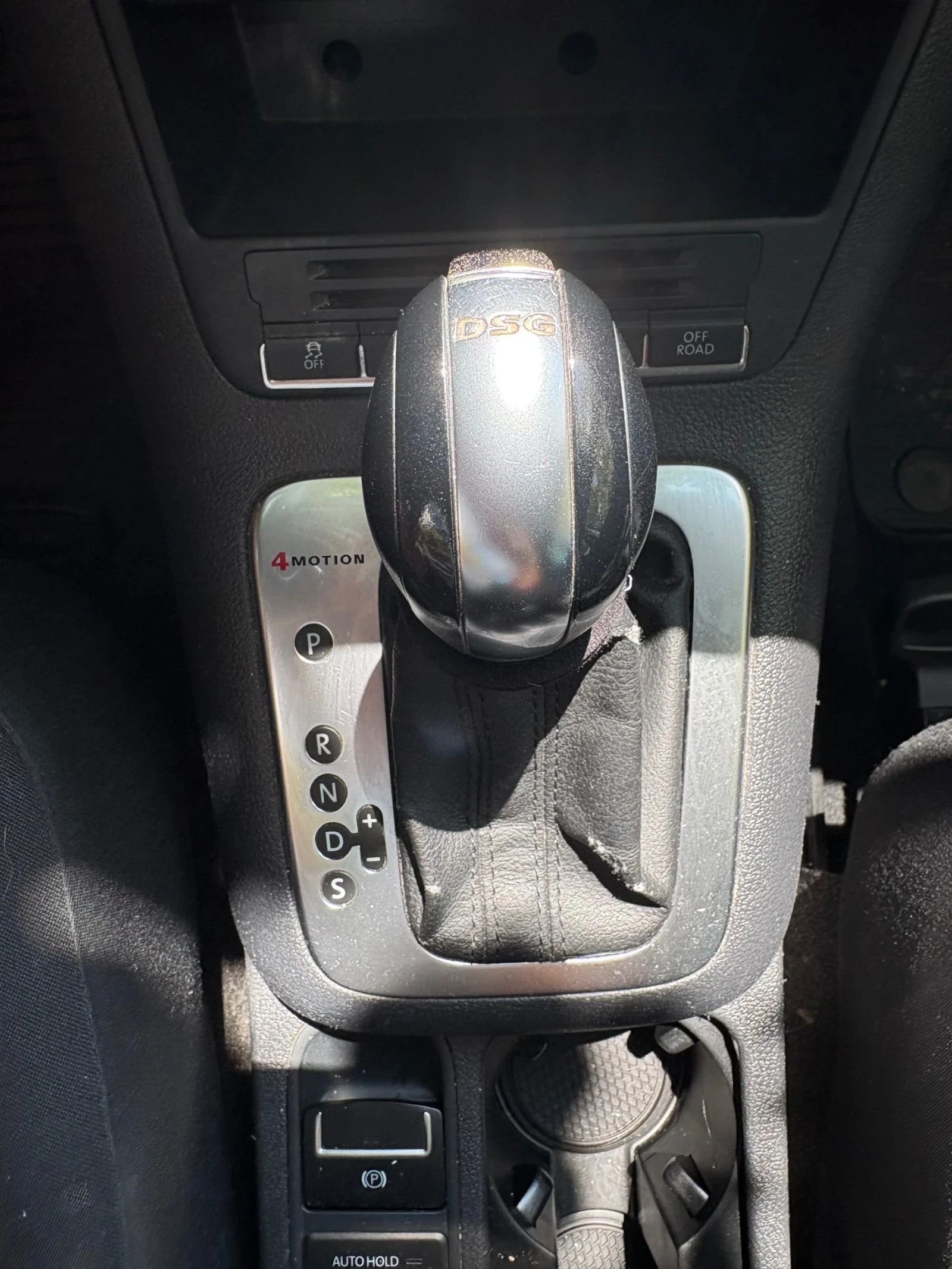 VW Tiguan, снимка 7 - Автомобили и джипове - 55603108