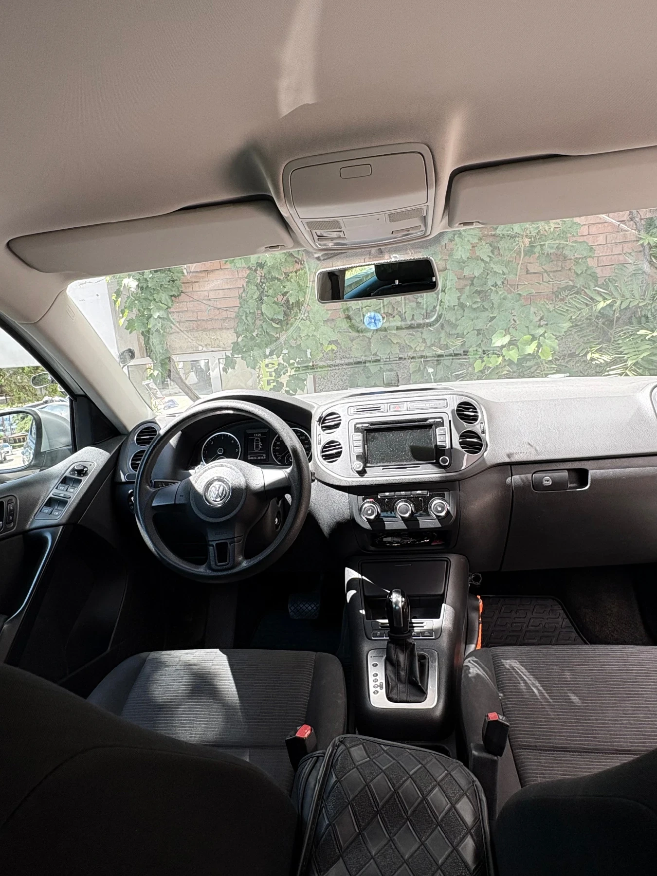 VW Tiguan, снимка 6 - Автомобили и джипове - 55603108
