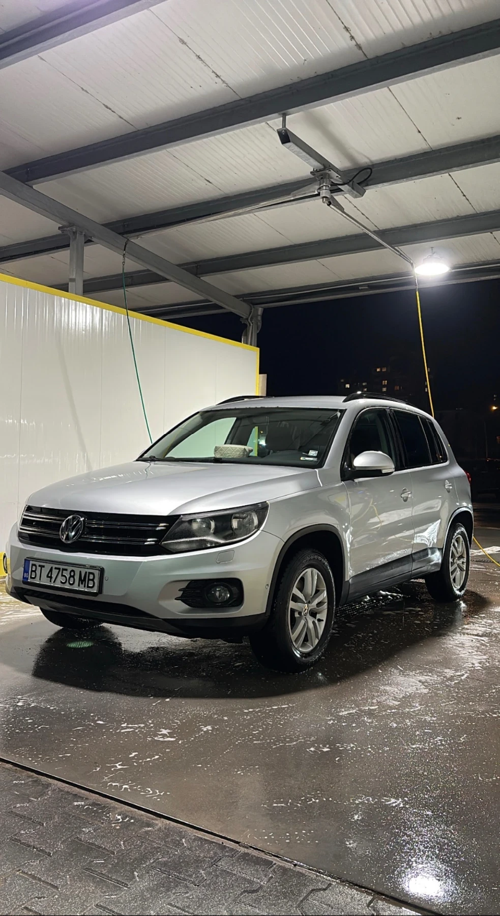 VW Tiguan, снимка 2 - Автомобили и джипове - 55603108