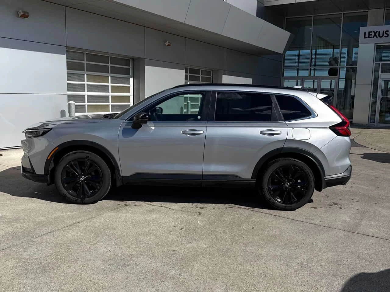Honda Cr-v Touring AWD | CARFAX | БЕЗ ИНЦИДЕНТИ, снимка 3 - Автомобили и джипове - 55710888