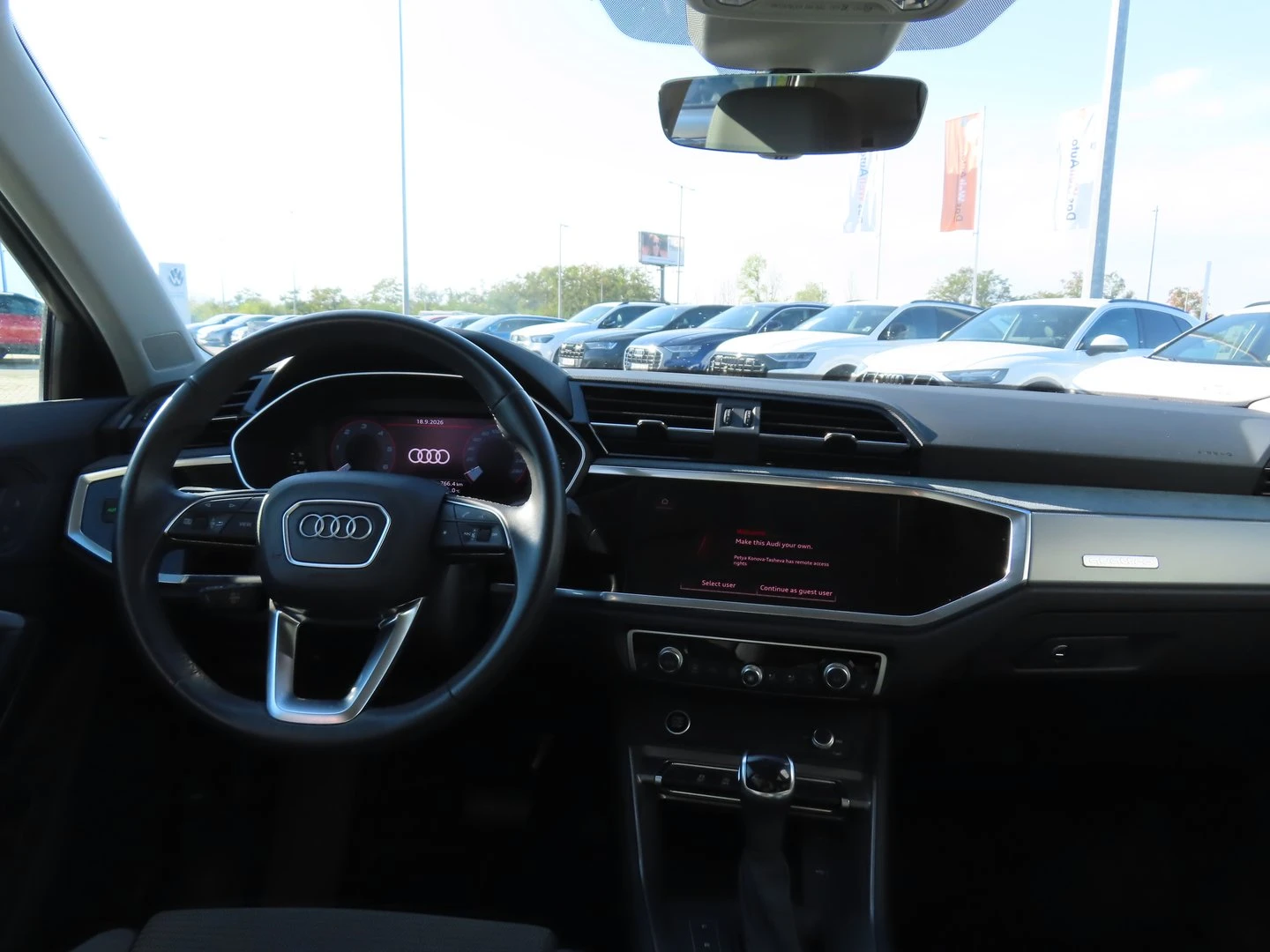 Audi Q3, снимка 5 - Автомобили и джипове - 56438355