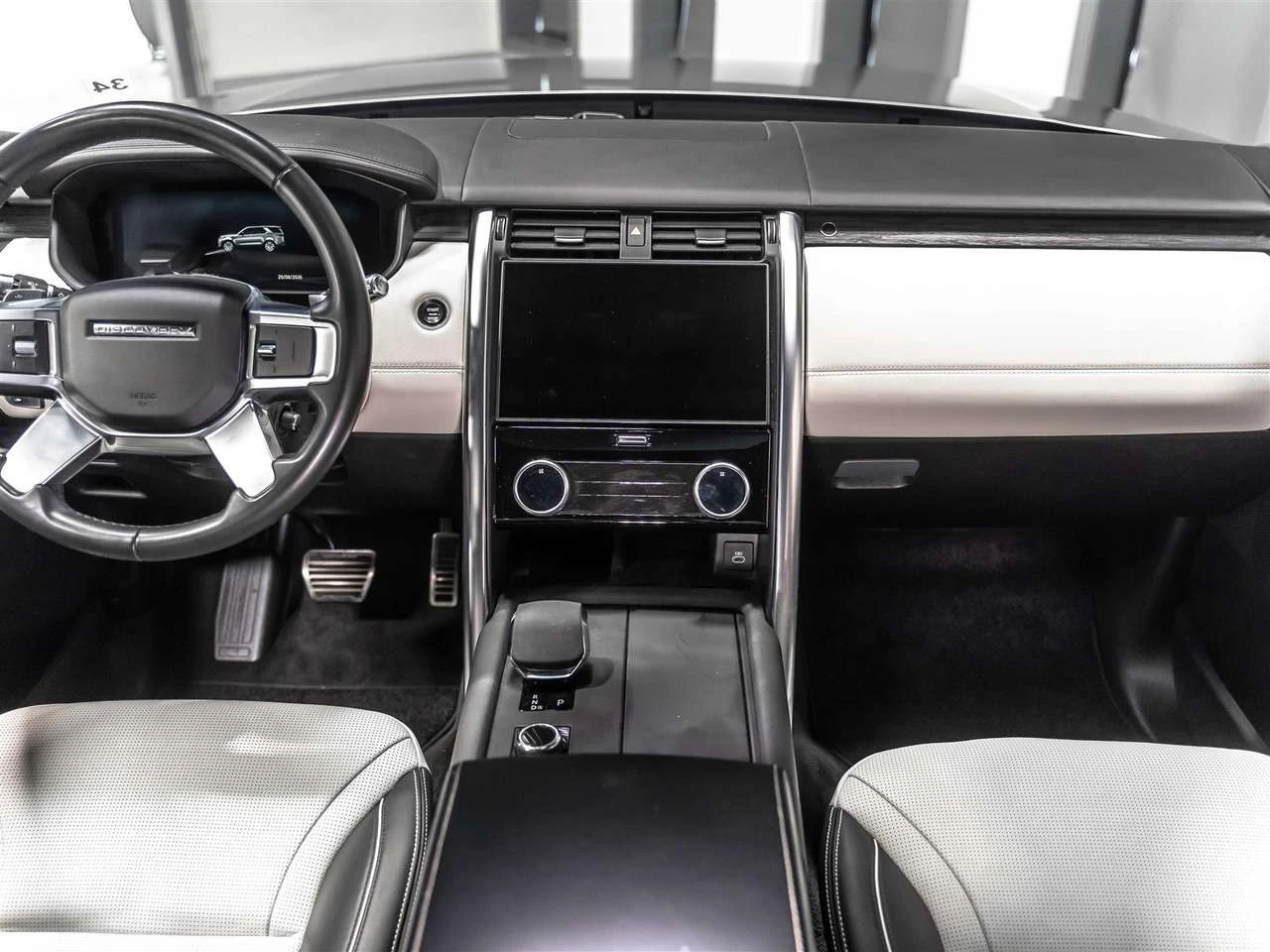 Land Rover Discovery R-Dynamic S| P360 Turbo Inline-6| Adaptive Cruise| | Mobile.bg � ����������� 8