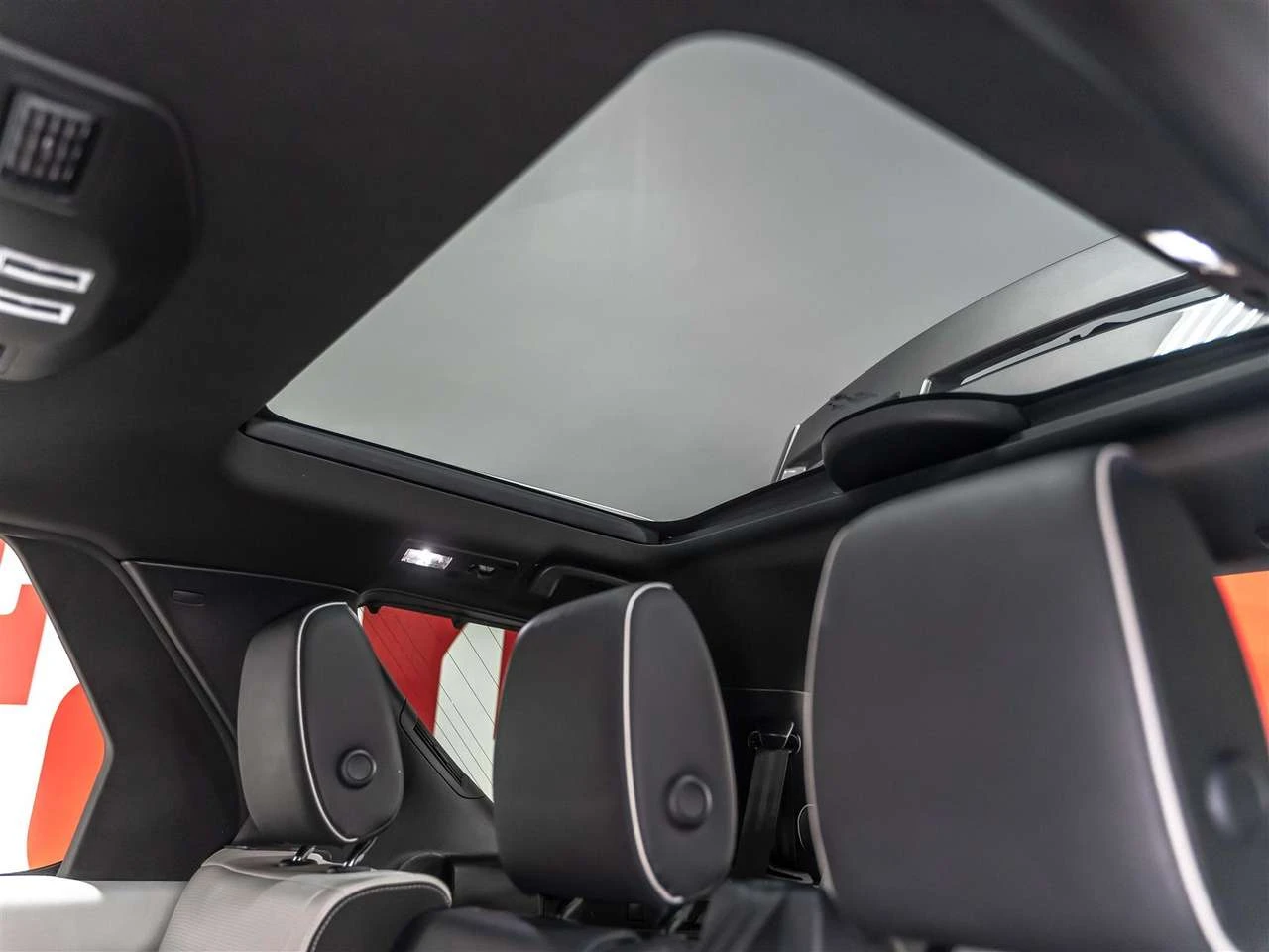 Land Rover Discovery R-Dynamic S| P360 Turbo Inline-6| Adaptive Cruise| | Mobile.bg � ����������� 13