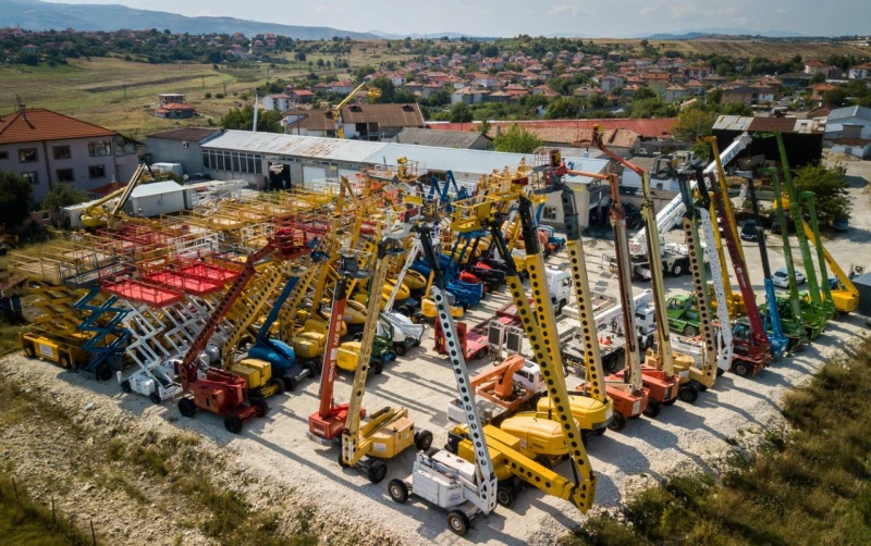 Други Друг LIEBHERR LTF 1045-4.1  8x4, снимка 17 - Камиони - 50455343