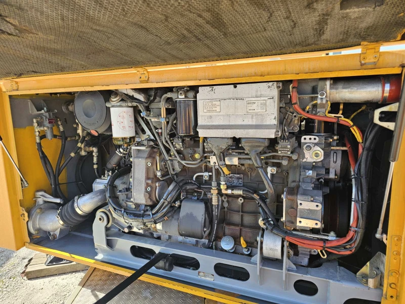 Други Друг LIEBHERR LTF 1045-4.1  8x4, снимка 15 - Камиони - 50455343