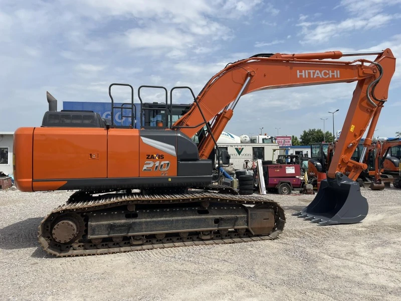 Багер Hitachi ZX 210 LC-7, снимка 12 - Индустриална техника - 46038466