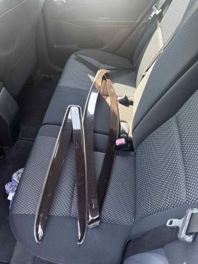 Toyota Auris 12 броя 1.6 Valvematic 132к.с НА ЧАСТИ, снимка 10