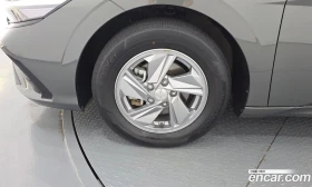 Hyundai Elantra 1.6 LPi Smart, снимка 5
