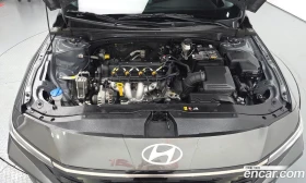 Hyundai Elantra 1.6 LPi Smart, снимка 6