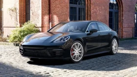     Porsche Panamera 4S Panorama Bose