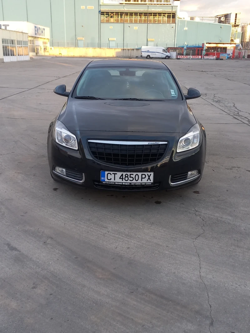 Opel Insignia, снимка 2 - Автомобили и джипове - 47840472