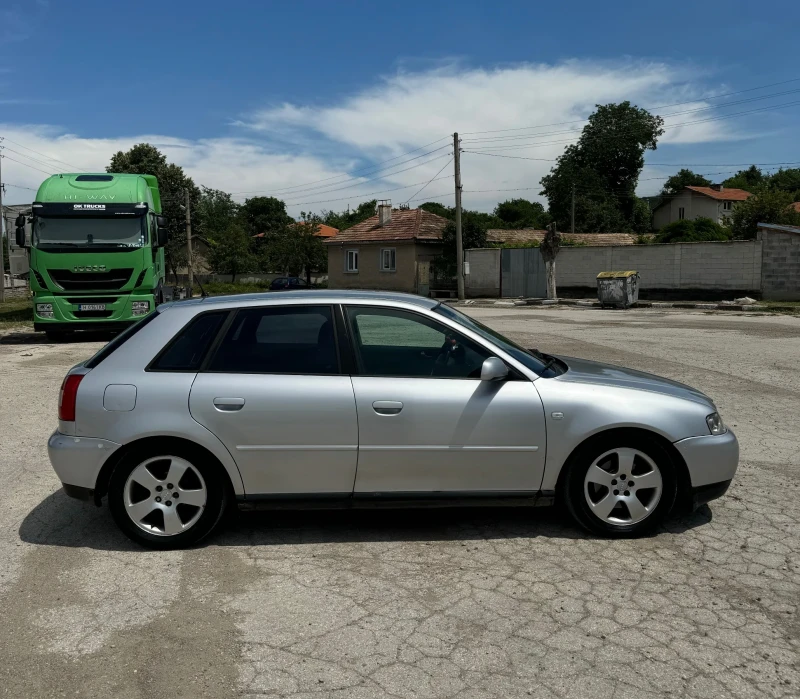 Audi A3 1.8Т, снимка 7 - Автомобили и джипове - 48086236