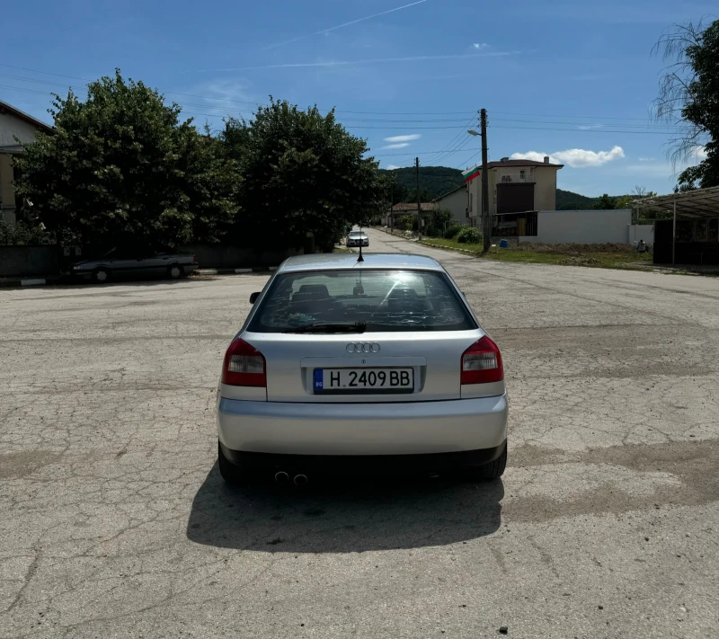 Audi A3 1.8Т, снимка 5 - Автомобили и джипове - 48086236