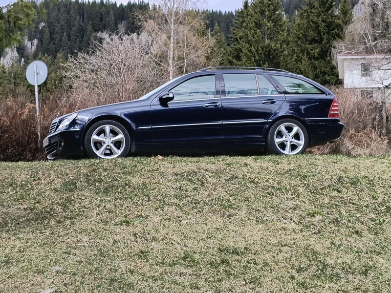 Mercedes-Benz C 220 S203, снимка 1 - Автомобили и джипове - 48739660