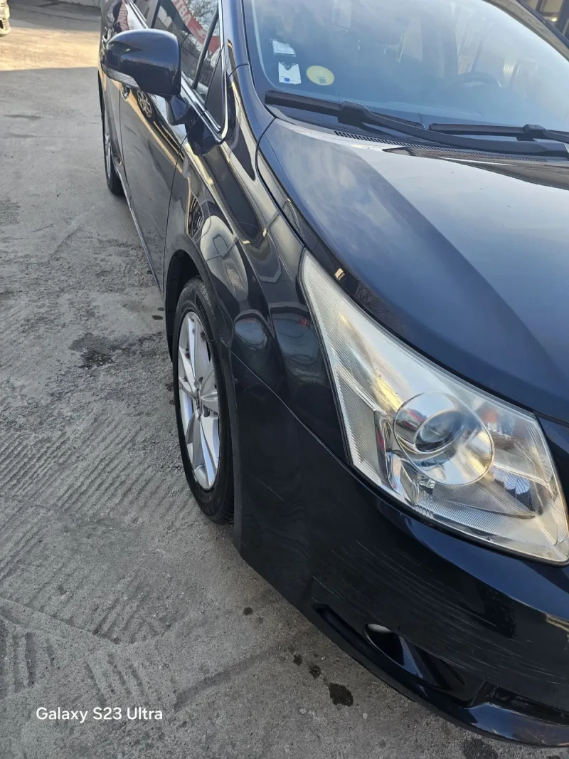 Toyota Avensis, снимка 4 - Автомобили и джипове - 48851667