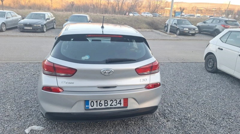 Hyundai I30, снимка 4 - Автомобили и джипове - 49392372