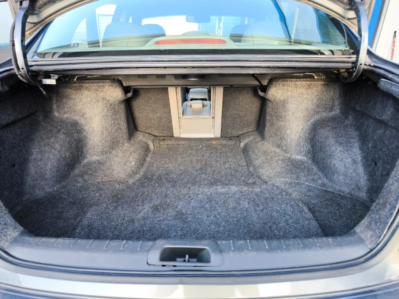 Honda Accord V6 3.5 271HP + 500лв Подарък за гуми, снимка 13 - Автомобили и джипове - 51875131