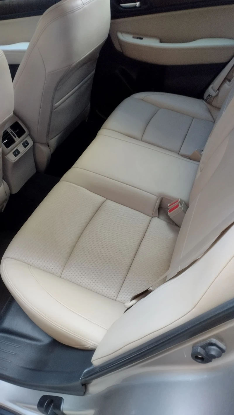 Subaru Outback 3.6 Limited, снимка 13 - Автомобили и джипове - 52560956