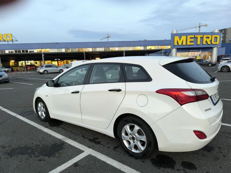 Hyundai I30 1.6, снимка 3 - Автомобили и джипове - 52447942