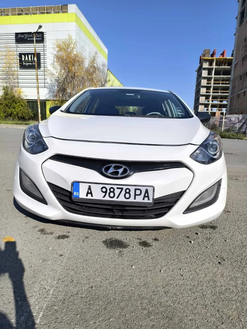 Hyundai I30 1.6, снимка 8 - Автомобили и джипове - 52447942