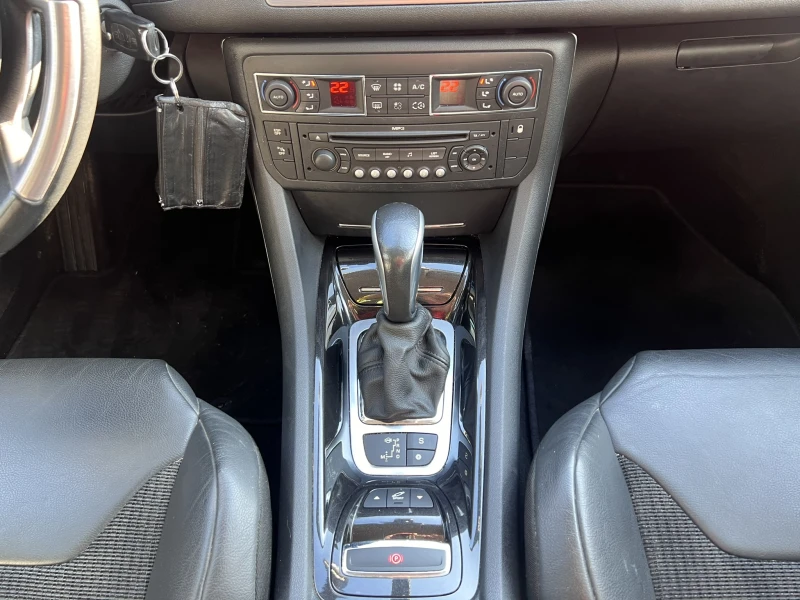 Citroen C5 2.0 HDi, снимка 17 - Автомобили и джипове - 52624543