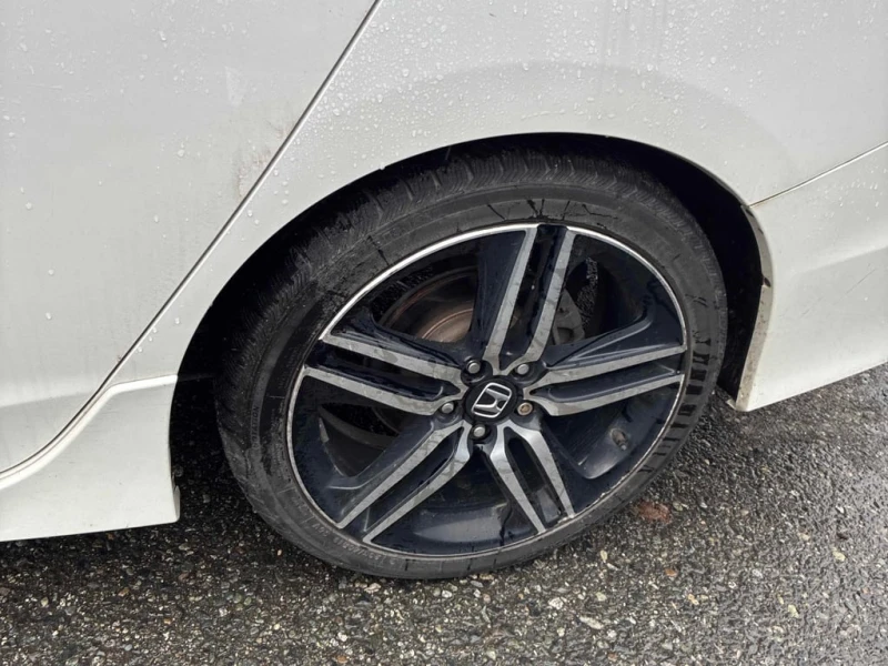 Honda Accord * Sport * CARFAX * БЕЗ ПЪРВОНАЧАЛНА ВНОСКА, снимка 13 - Автомобили и джипове - 52654888