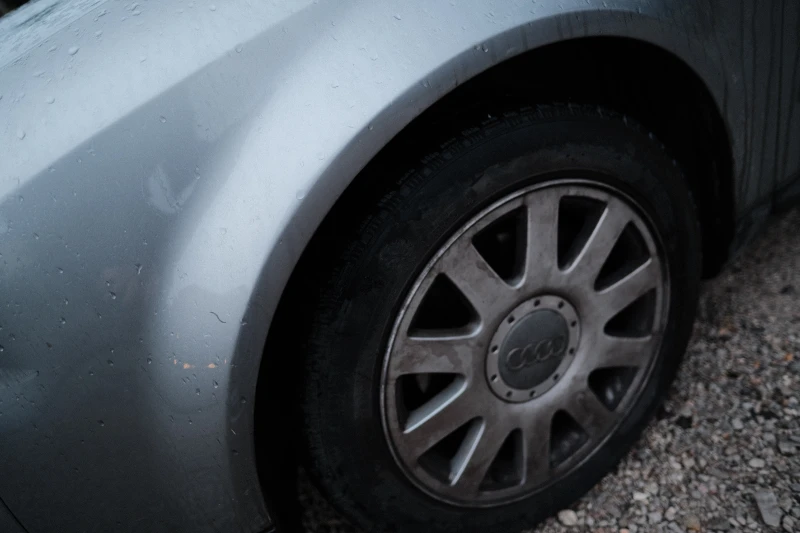 Audi A4 1.9 TDI, снимка 9 - Автомобили и джипове - 52673074