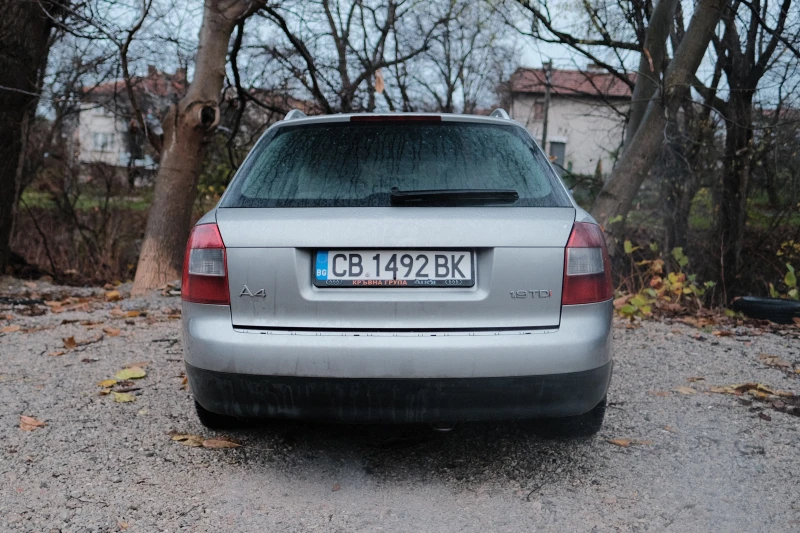Audi A4 1.9 TDI, снимка 3 - Автомобили и джипове - 52673074