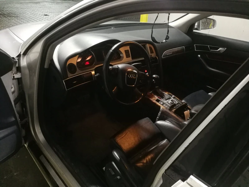 Audi A6 AVANT, QUATTRO, снимка 15 - Автомобили и джипове - 52914087