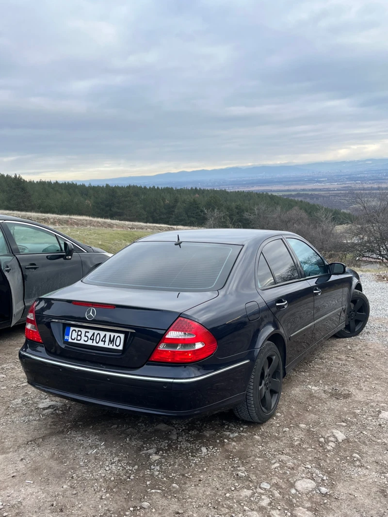 Mercedes-Benz E 320, снимка 8 - Автомобили и джипове - 53292900