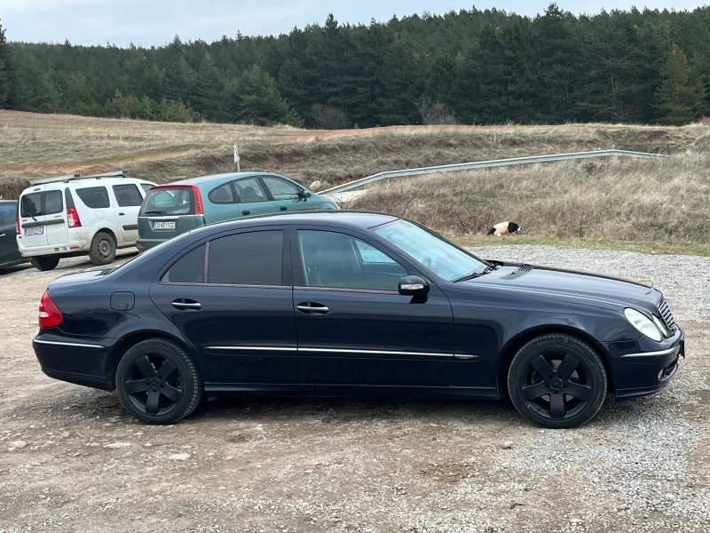 Mercedes-Benz E 320, снимка 4 - Автомобили и джипове - 53292900