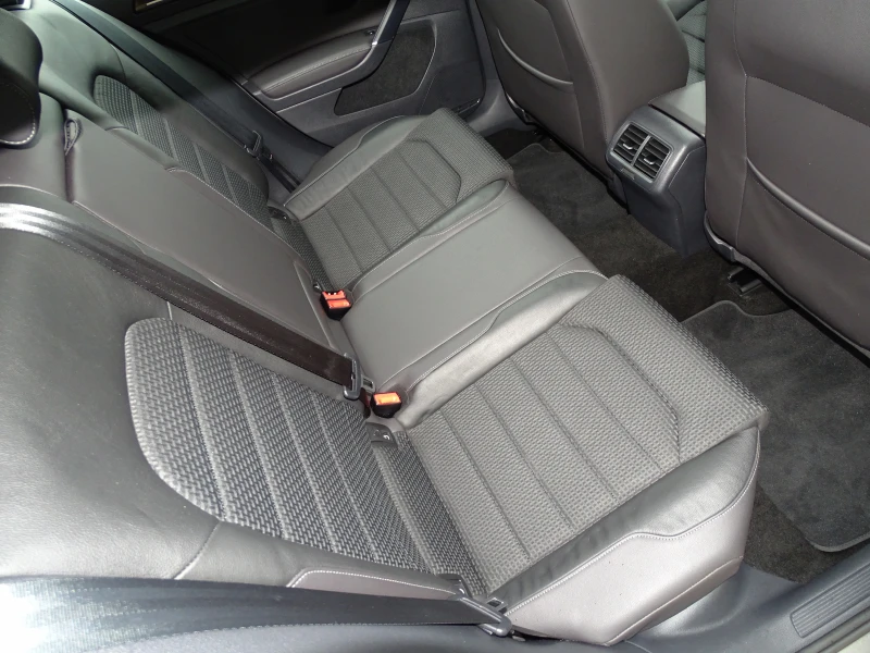VW Golf * _1.4TSI_DSG_* 140 Коня_* , снимка 12 - Автомобили и джипове - 53397476