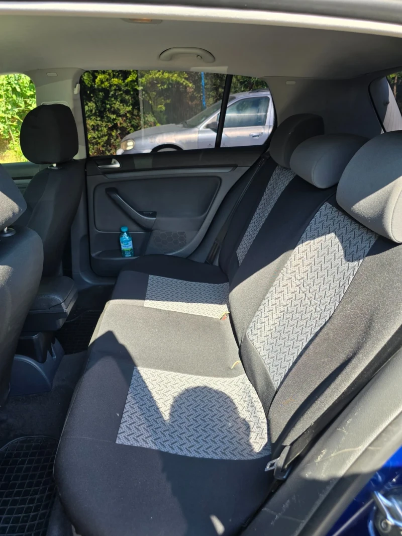 VW Golf 5 Газ, снимка 4 - Автомобили и джипове - 53403149